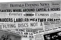 Hàng loạt bài báo đề cập tới UFO từng được đăng trên trang nhất các tờ báo thời bấy giờ. Ảnh: CNN.