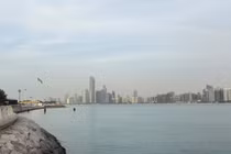 Toàn cảnh thành phố Abu Dhabi, Các Tiểu vương quốc Arab Thống nhất. Ảnh: Reuters.