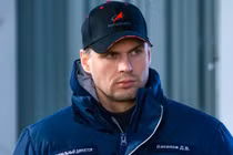 Giám đốc Roscosmos, ông Dmitry Bakanov, tham quan sân bay vũ trụ Vostochny ở Vùng Amur của Nga. Ảnh: RT.