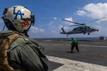 Nhóm Tác chiến Tàu sân bay Abraham Lincoln hiện đang ở khu vực Trung Đông. Ảnh: Hải quân Mỹ.