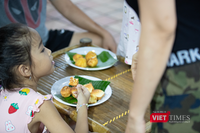 Mỹ Tâm, Noo Phước Thịnh "cháy hết mình" trong đêm khai mạc lễ hội ở Đà Nẵng, vạn khán giả ngất ngây ảnh 24 Tận hưởng thành quả của mình