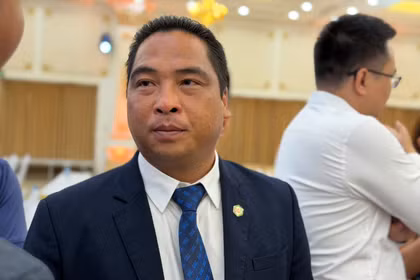 Tổng Giám đốc Hoá chất Đức Giang làm Chủ tịch Ắc quy Tia Sáng