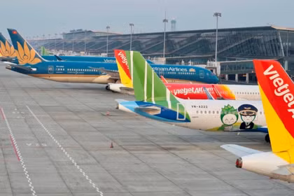 Vietnam Airlines, Vietjet, Bamboo Airways làm gì để giải bài toán giá xăng dầu leo thang?