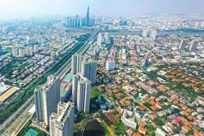 Ngân hàng ồ ạt rao bán bất động sản để xử lý nợ