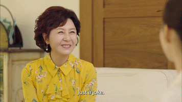 Mẹ của phó chủ tịch Lee - một phụ nữ giàu có nhưng vô cùng ấm áp