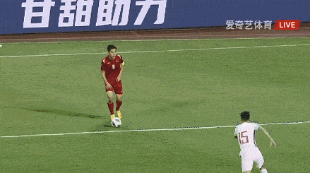 Bàn thua đầu tiên của tuyển Trung Quốc (Ảnh: Sohu). Bàn thua đầu tiên của tuyển Trung Quốc (Ảnh: Sohu).