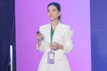 Bà Trang Phùng - CEO U2U Network