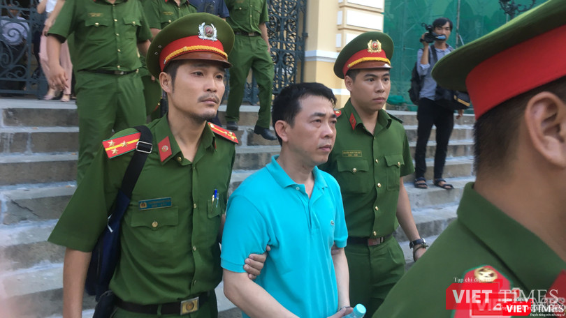 Doanh nhân Ngô Nhật Phương đã cung cấp nhiều tài liệu chứng minh lô thuốc H-Capita mà Công ty VN Pharma không phải là thuốc giả.