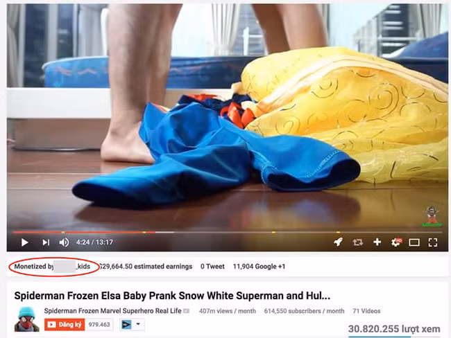 Trong hình là cảnh nữ hoàng băng giá và một người đàn ông khác tháo bỏ trang phục, không một mảnh vải che thân. Những video này đều được gắn mác "kids" (dành cho trẻ em). Ảnh cắt từ clip.