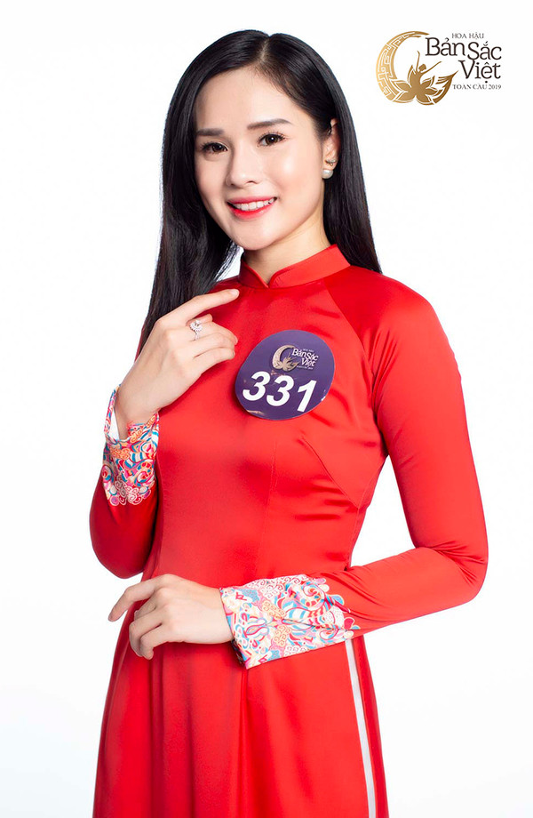 Thí sinh Nguyễn Thị Huyền Trang 