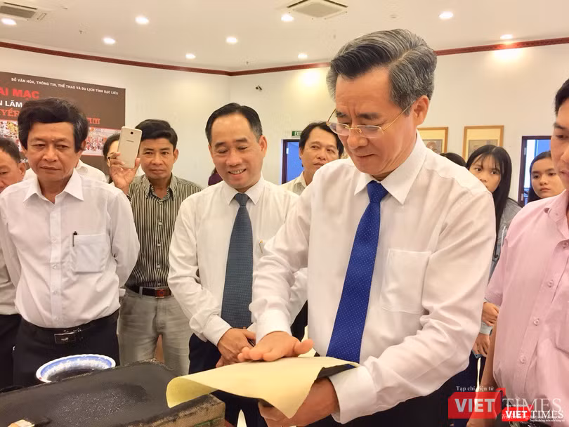 Trải nghiệm in tranh Đông Hồ truyền thống