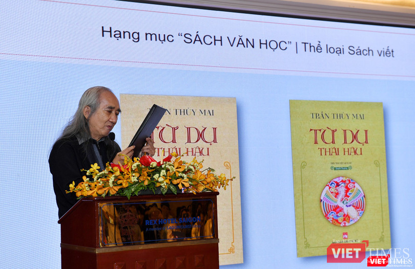 Nhà Văn Phan Nhật Chiêu công bố Hạng mục Văn Học