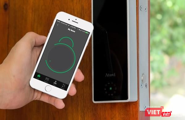 Khóa thông minh áp dụng công nghệ mới, đáp ứng tốt các tiêu chí như tính an toàn, tiện ích, thẩm mỹ; có khả năng sản xuất và nội địa hóa cao, giá thành tốt. Khóa thông minh áp dụng công nghệ mới, đáp ứng tốt các tiêu chí như tính an toàn, tiện ích, thẩm mỹ; có khả năng sản xuất và nội địa hóa cao, giá thành tốt.