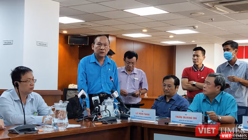 Thầy Nguyễn Văn Phúc-Hiệu trưởng trường THCS Bạch Đằng nói về sự việc đáng tiếc 