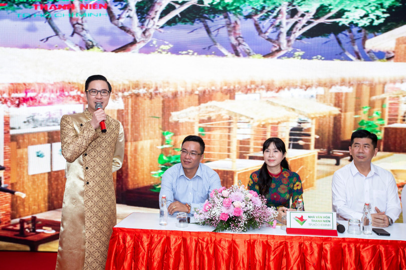 MC Anh Quân đóng góp ý kiến tới BTC mong muốn Tết Việt mang tới cho người dân nhiều ý nghĩa MC Anh Quân đóng góp ý kiến tới BTC mong muốn Tết Việt mang tới cho người dân nhiều ý nghĩa