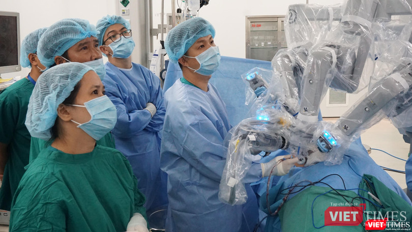 Hầu hết giảng viên đều là các bác sĩ đang trực tiếp công tác tại các BV lớn Hầu hết giảng viên đều là các bác sĩ đang trực tiếp công tác tại các BV lớn