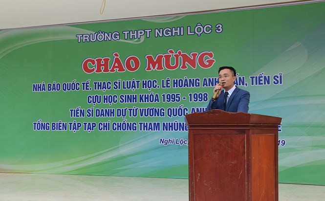 "Ngày trở về" gây xôn xao dư luận của "nhà báo quốc tế" Lê Hoàng Anh Tuấn. (Ảnh: Internet)