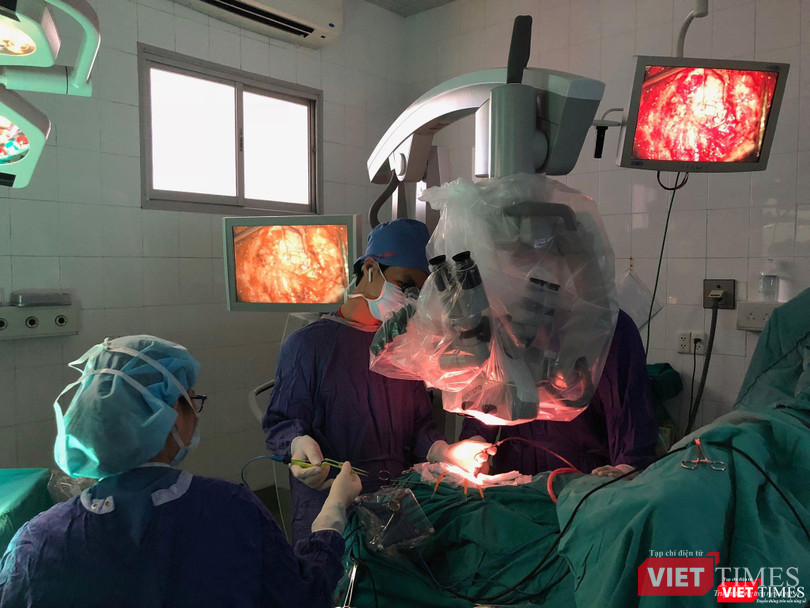 Ca phẫu thuật cấp cứu ở BV Việt Đức.
