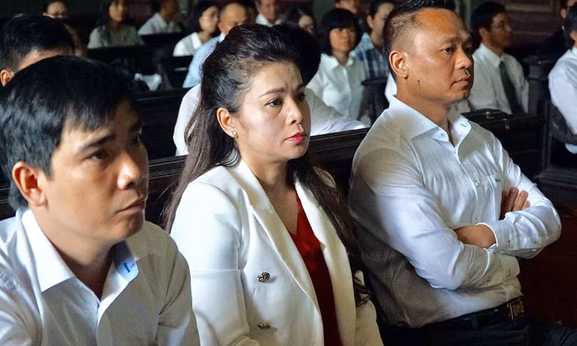 Bà Lê Hoàng Diệp Thảo tố chồng ngoại tình