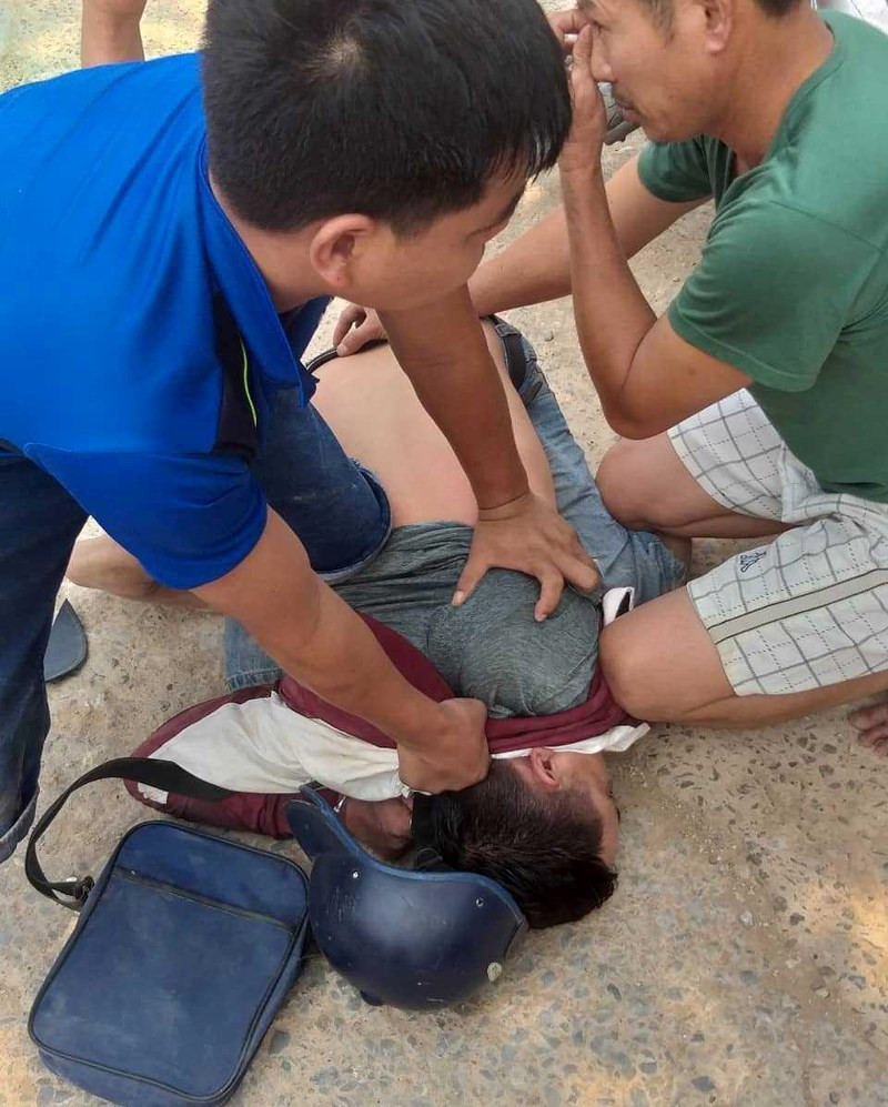 Bắt 3 người tháo chạy bỏ gần 1 tấn nghi là ma túy ở Nghệ An - ảnh 2