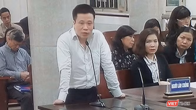 Ra tòa, ông Hà Văn Thắm mới thú thực về quy mô sở hữu OceanBank của bản thân: 62,9% -vượt xa con số trên sổ cổ đông và gấp nhiều lần các tỷ lệ giới hạn theo Luật các TCTD...