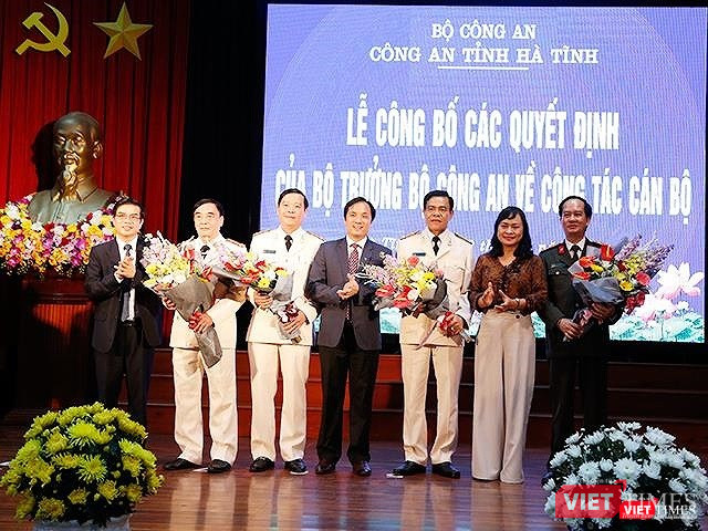 Đại tá Võ Trọng Hải vừa được Bộ Công an trao quyết định bổ nhiệm Giám đốc Công an tỉnh Hà Tĩnh tháng 3/2019. Ảnh: Vương Trần.