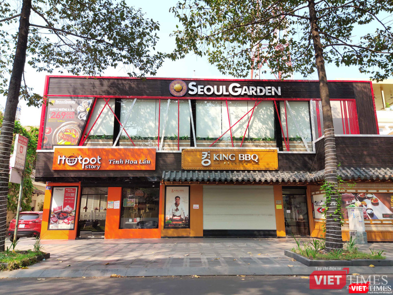 Tiệm bán đồ ăn nhanh, nhà hàng đóng cửa