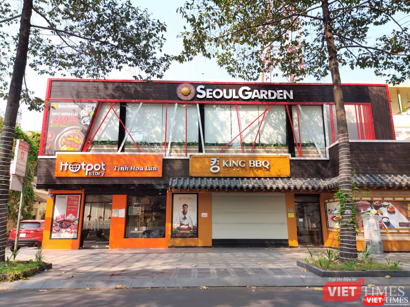 Tiệm bán đồ ăn nhanh, nhà hàng đóng cửa