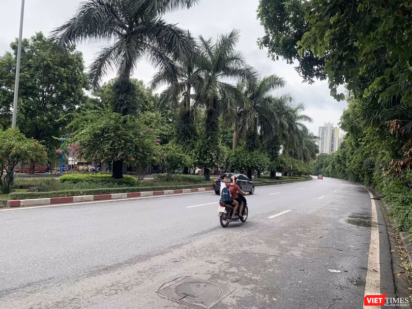 4,2km đường này, cộng với một khoản tiền sẽ đổi lại cho Ecopark 63ha về đất phía thủ đô Hà Nội.
