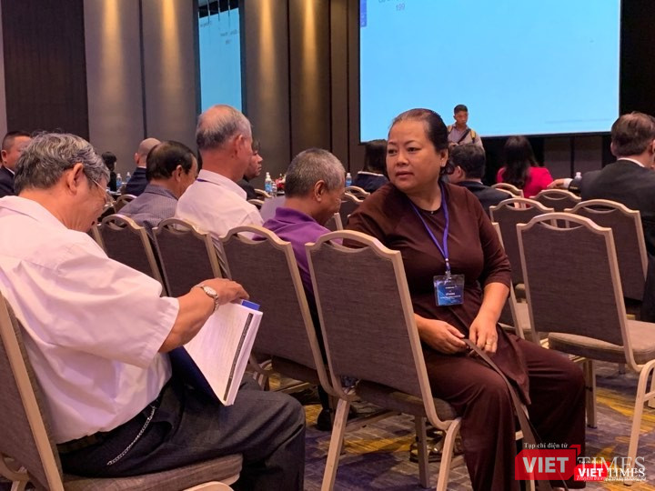 Cổ đông cười chua chát trước thực tế ở Eximbank...