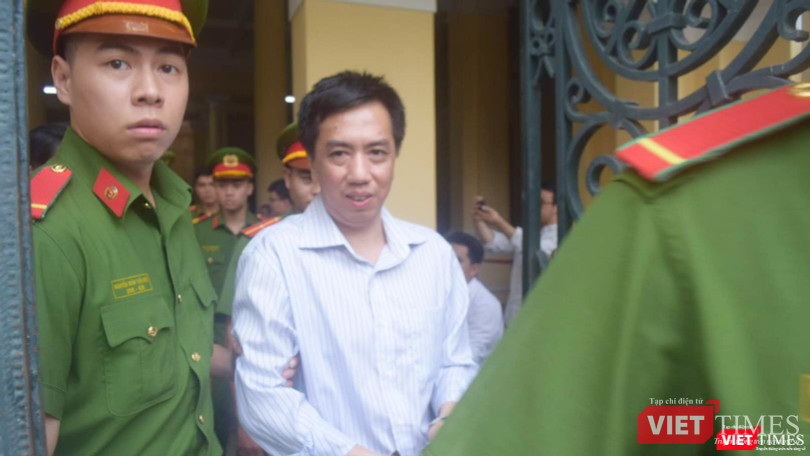 Bị cáo Võ Mạnh Cường về trại tạm giam 