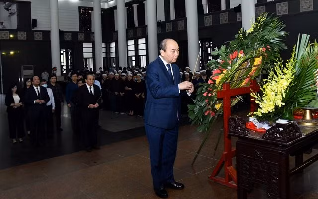 Cử hành trọng thể lễ tang đồng chí Nguyễn Đình Hương ảnh 5