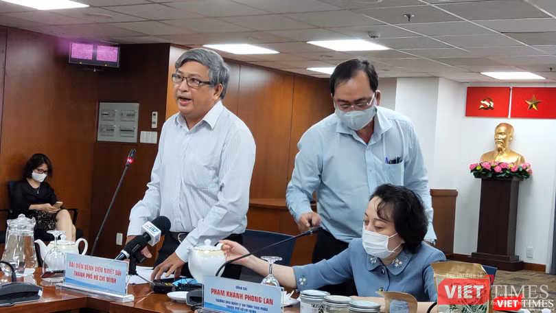 BS Hảo BV Bệnh Nhiệt đới TP.HCM (Ảnh: Hòa Bình) 