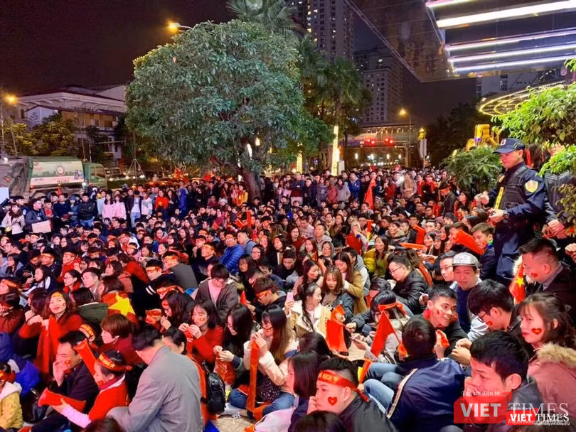 Không khí từ đường Nguyễn Chí Thanh, Hà Nội