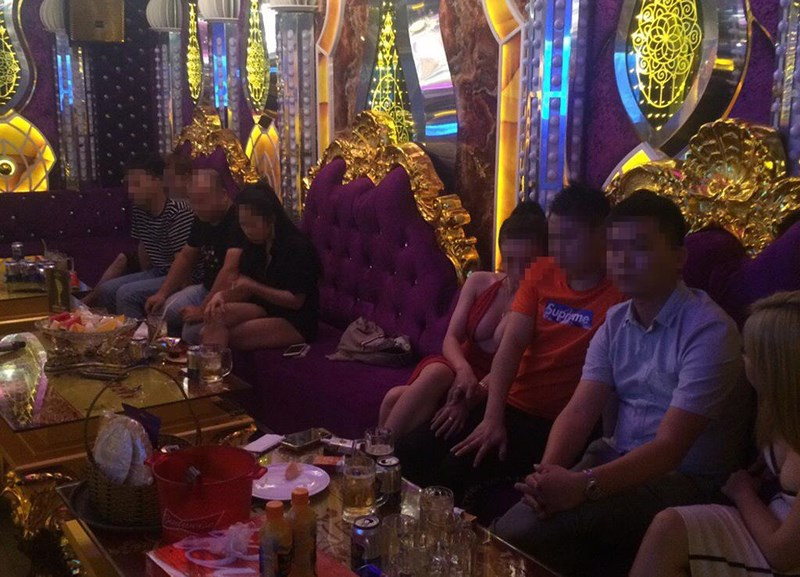 Kiểm tra hành chính quán karaoke XO Pharaon, phát hiện có 39 người dương tính với chất ma túy