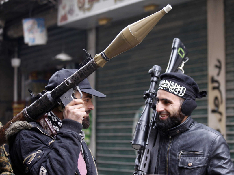 Từng có hàng trăm nhóm phiến quân do nước ngoài tài trợ, hậu thuẫn tại Syria