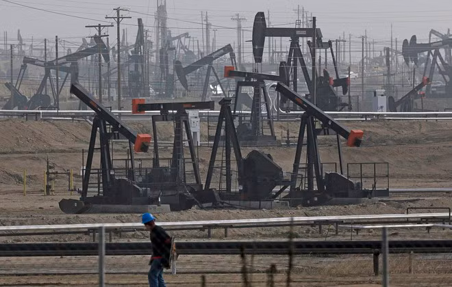 Chính phủ Mỹ mong muốn Ả Rập Saudi có thể cắt giảm sản lượng dầu thô càng sớm càng tốt