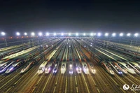 Ngành đường sắt Trung Quốc đã chuẩn bị đủ các đoàn tàu cho Xuân vận Tết Bính Ngọ. Ảnh: NDNB.