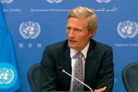 Phó Giám đốc điều hành WFP, ông Carl Skau nói dự kiến ​​sẽ có thêm 45 triệu người rơi vào tình trạng đói nghiêm trọng do giá lương thực, dầu mỏ và vận chuyển tăng cao. Ảnh: WFP.