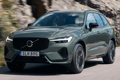 Nhiều trang bị, công nghệ an toàn nhưng Volvo vẫn chỉ xếp hạng 12 trong bảng đánh giá của Consumer Reports. Ảnh: Topgear.