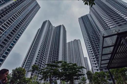 Theo quy định, việc gắn mã định danh điện tử cho nhà ở thuộc các dự án phát triển nhà ở, đồng thời với thời điểm ban hành văn bản thông báo nhà ở đủ điều kiện bán, đối với nhà ở hình thành trong tương lai. Ảnh minh họa. 