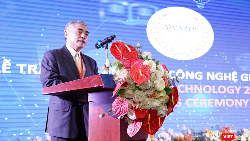 Ông Nguyễn Minh Hồng - Chủ tịch Hội Truyền thông số Việt Nam - phát biểu tại Diễn đàn.