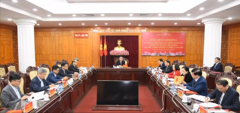 Le Minh HUng hop Lang son.jpg