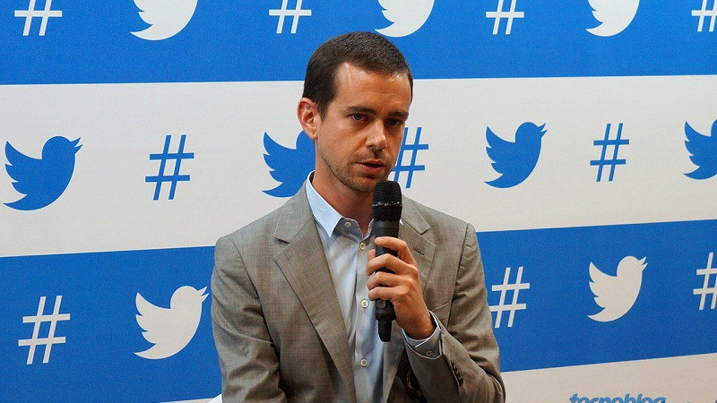 Tân CEO Jack Dorsey của Tiwtter, người đưa ra những quyết định nhân sự táo bạo gần đây. Tân CEO Jack Dorsey của Tiwtter, người đưa ra những quyết định nhân sự táo bạo gần đây.