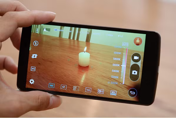 Video: Top 4 smartphone hấp dẫn chỉ có hàng xách tay ảnh 4