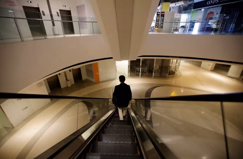 Cận cảnh cuộc sống ăn, ngủ, tắm ngay tại văn phòng của nhân viên IT Trung Quốc ảnh 15