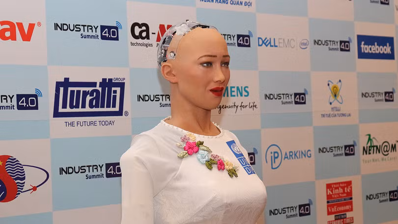 Robot Sophia tại Triển lãm Quốc tế về Công nghiệp 4.0