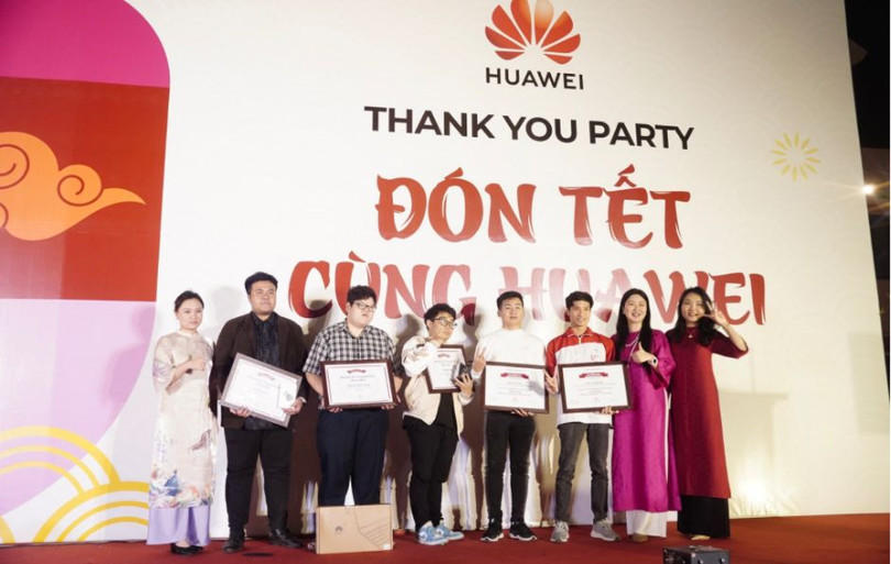 huawei-vinh-danh-06-sinh-vien-chien-thang-cuoc-thi-ict-competition-vietnam-2023-2024-1-4807-7589.png