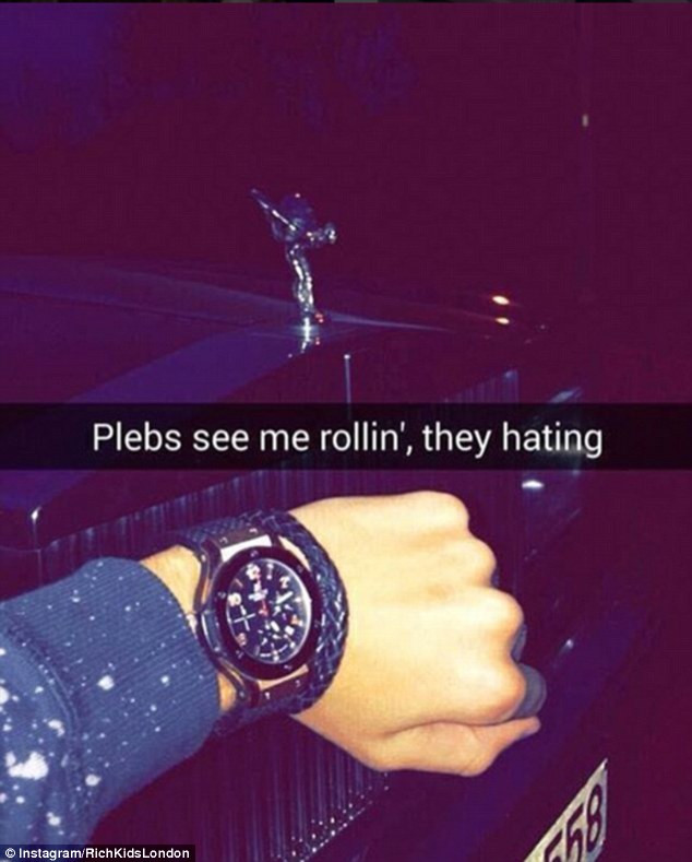 Video: Thú khoe tiền dị hợm của Hội con nhà giàu Anh ảnh 9