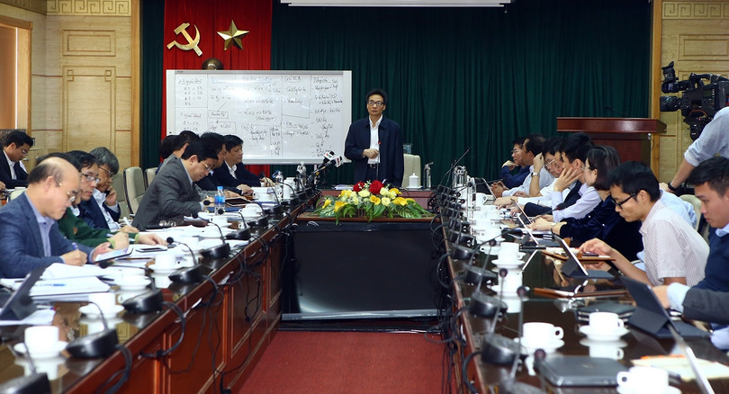 Phó Thủ tướng Vũ Đức Đam cho rằng Việt Nam đã chính thức bước vào giai đoạn 2 của cuộc chiến phòng, chống dịch COVID-19 khi ca bệnh thứ 17 xuất hiện. Ảnh: VGP.